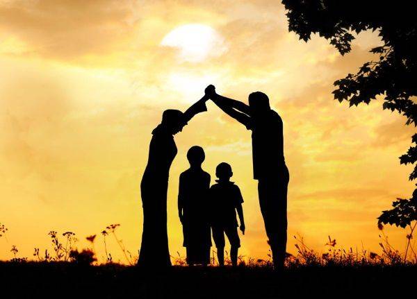 L’éclatement de la famille et sa relation avec la déviance des enfants