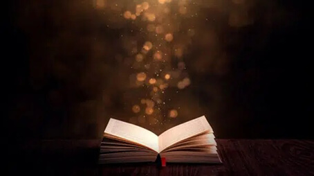 ورقةُ بن نوفل: شهادةُ الحكيم على لحظةِ الفَصل