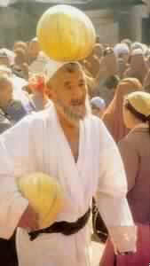 منسيون في بلاد السمن والعسل