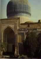 جاء التتار غزاة وعادوا دعاة