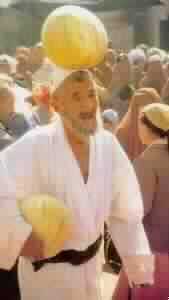 منسيون في بلاد السمن والعسل