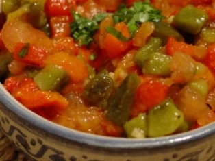 Salade de Tomates et Poivrons grillés